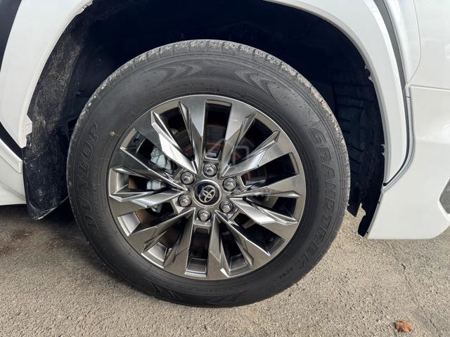 2024 Toyota LANDCRUISER 3.5 ZX LC300 (A) - 5