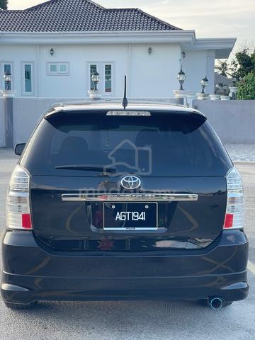 2004 Toyota WISH 1.8 TYPE E (A) - 4