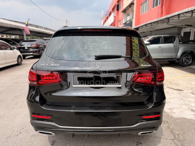 2021 Mercedes-Benz GLC300 AMG * 2 Years Warranty - 2