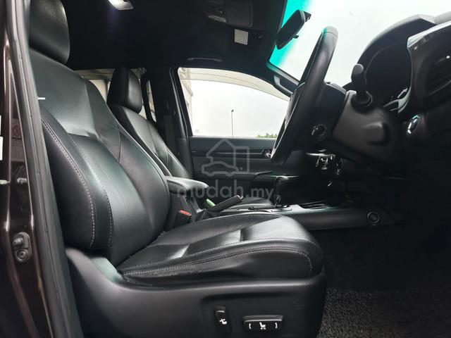 360 CAMERAš„2019 Toyota HILUX 2.8 L-EDITION - 4