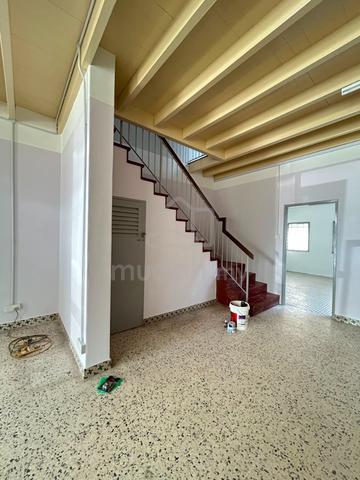 PULAU TIKUS 2-STOREY TERRACE HOUSE Nr. Island Hospital School Market 1
