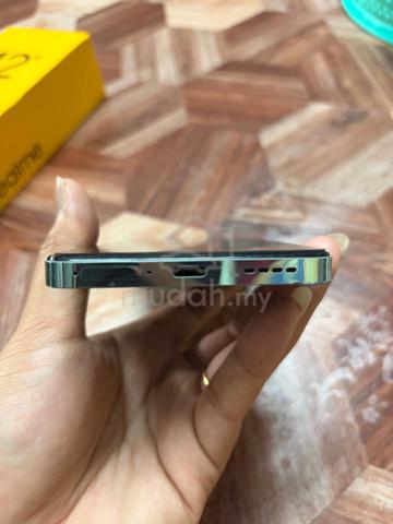 Realme 12+ 5G  - photo 3 of 7