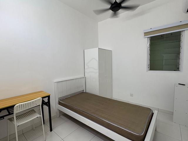 Single Room Fully Furnished Internet Ready Airconditioner Meter Ready 1