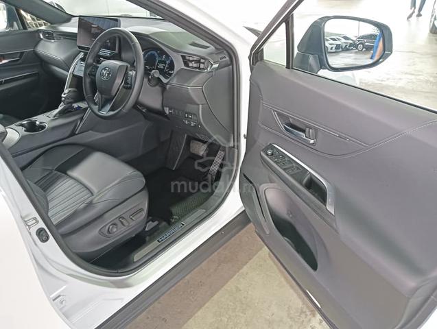 2025 Toyota HARRIER 2.0 LUXURY MY21 MXUA80R - 3
