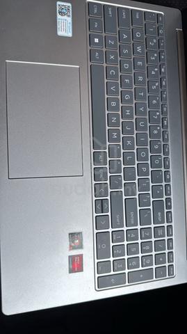 HP Laptop 15 - photo 3 of 3
