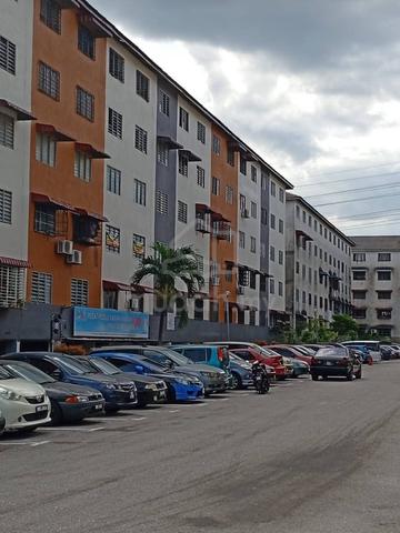 Kenanga Apartment (Taman Bunga Raya) 1