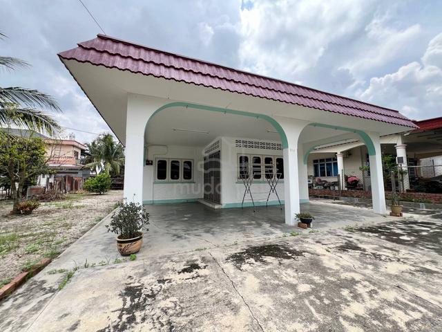 Sungai Siput Huge Land Size Single Storey Bungalow For Sales 1