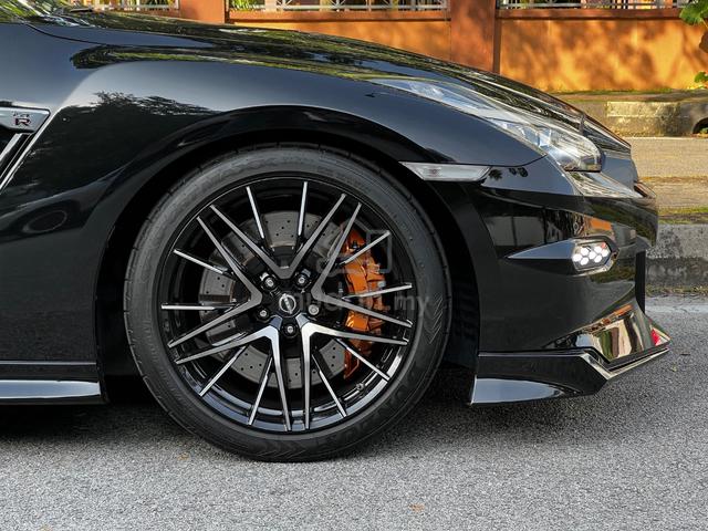 2023 Nissan GT-R 3.8 BLACK EDITION LIKE NEW - 4