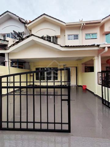 Taman Bukit Mewah Fasa 8 Kajang - Teres 2 Tingkat Baru Dicat 1