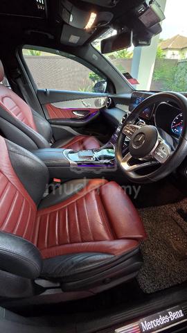 2019 Mercedes Benz GLC300 4MATIC COUPE AMG LINE - 4