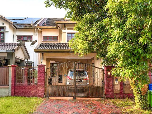 RENOVATED! 24x80 Double Storey Superlink Jalan Adang Bukit Jelutong 1
