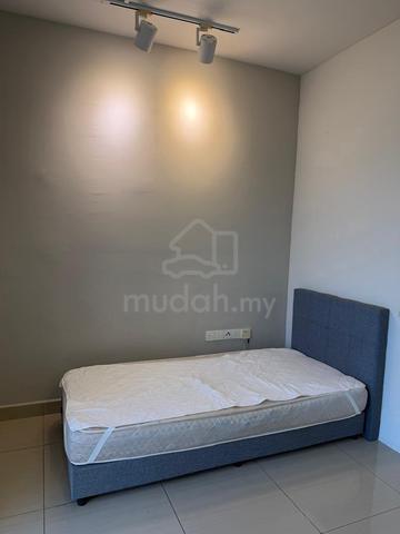 Female Balcony room at Puncak 7 Residence,Shah Alam For Rent 1