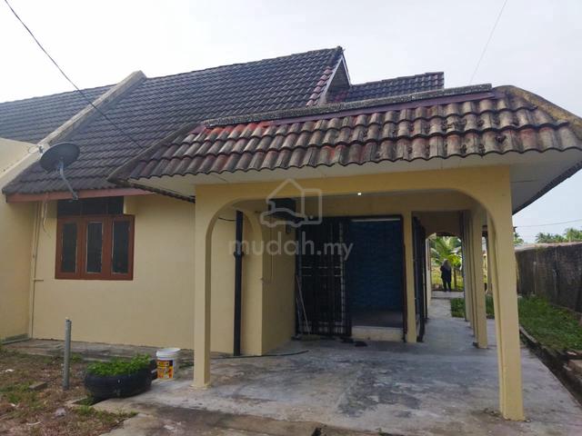 Rumah Semi D setingkat utk disewa 1