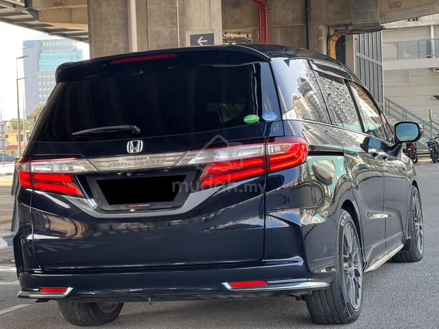 2017 Honda ODYSSEY 2.4 ABSOLUTE RC1 360 CAM 2 P/D - 2