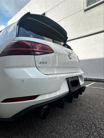 2017 Volkswagen GOLF 2.0 GTI MK7.5 (A) - 3