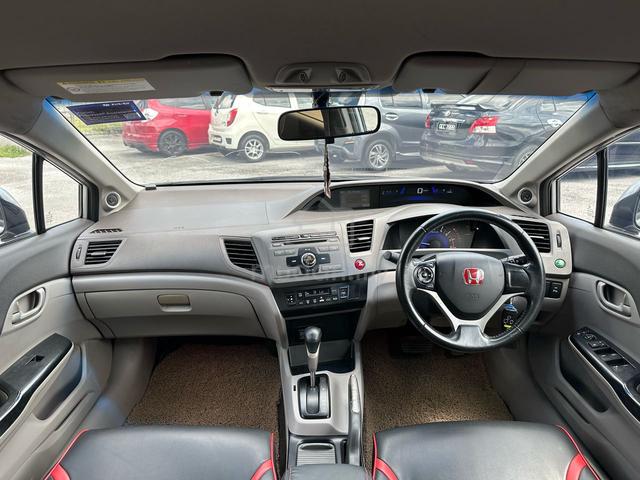 2013 Honda CIVIC 1.8 S (A) - 5