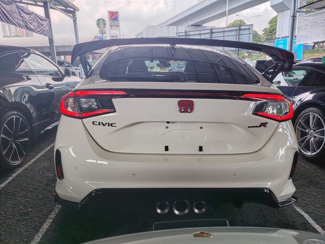 2025 Honda CIVIC 2.0 TYPE R FL5 UNREG,NEWCAR,70KM - 3