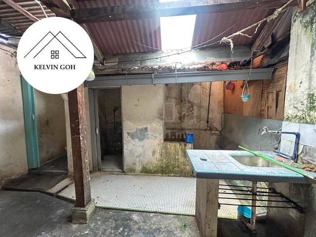 2-Storey Shoplot @  Sri Bahari Road | Georgetown | Strategic Spot 2