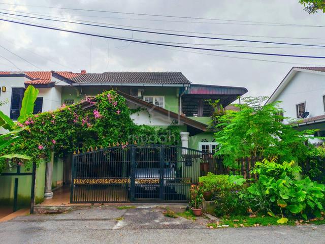 STRATEGIC LOCATION 2 Storey Semi D Seksyen 7, Kota Damansara 1