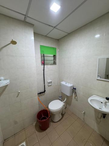 Dataran Otomobil Apartment 5
