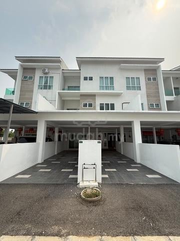 For RENT Medan Lapangan Cyber Botani | 3R3B  1