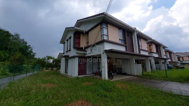 END LOT | ADA TANAH | 2 Storey Terrace Jalan Mahagoni Batang Kali 1