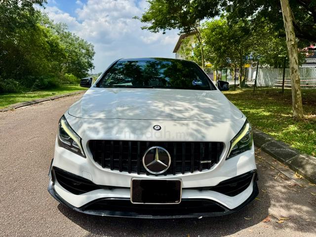 2017 Mercedes Benz CLA180 1.6 AMG (A) - 2