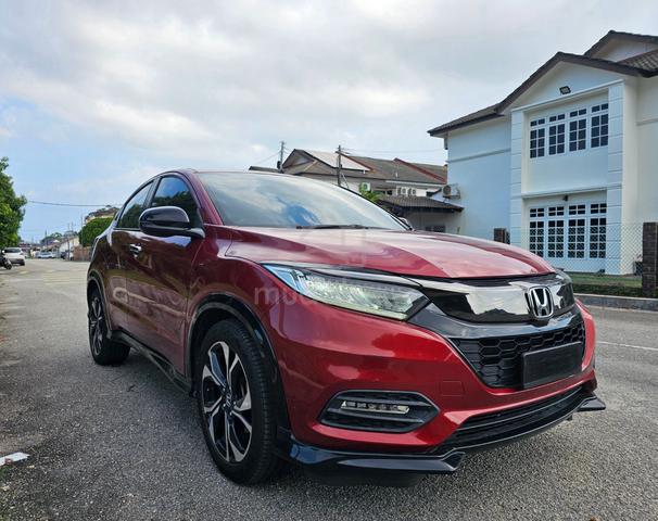 2021 Honda HR-V 1.8 RS Full loan OTR!!!OTR!!! - 2