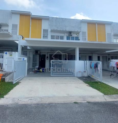 Double Storey Terrace, Suriaman 1, Bdr Baru Sendayan, for SALE 1