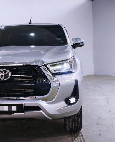 2021 Toyota HILUX 2.4 V (A) Fully Loan & Warranty - 3