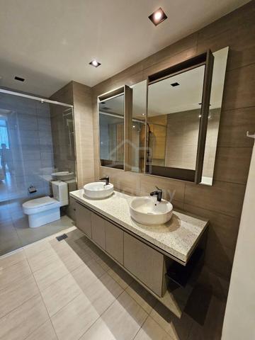 Expressionz Professional Suites 4