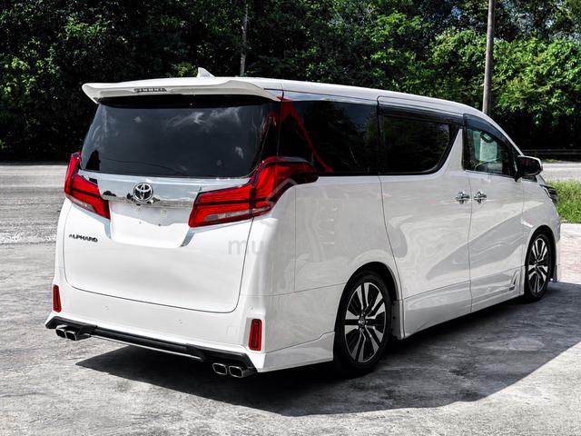 Toyota Alphard S Type Gold TRD Bodykit 2021 Unreg - 3