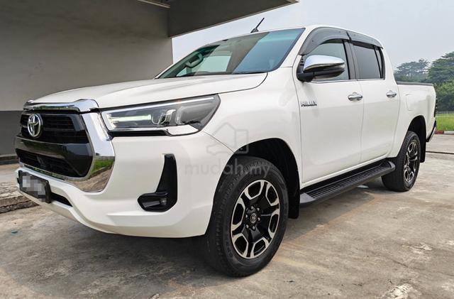 2023 Toyota Hilux 2.4 V Newfacelift 4x4 6-speed - 3