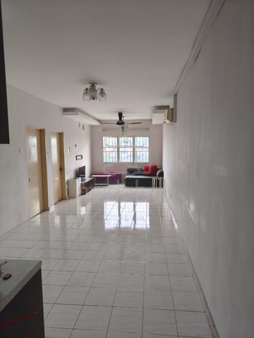 The Lumayan Apartment 1