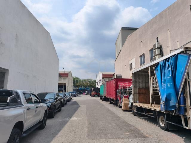 Sungai Besi 1.5 storey Link Factory 1