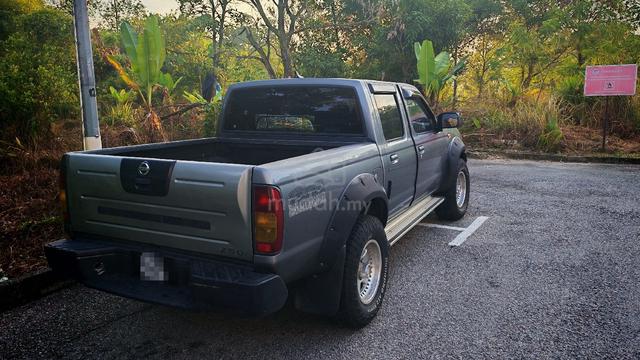 2010 Nissan FRONTIER 2.5 GRANROAD AIRBAG (M) - 3
