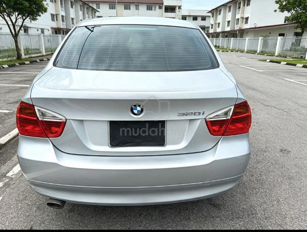 Bmw 320i (A) 1 OWNER KRJA SPORE|KM109K|NO VIP 6262 - 4