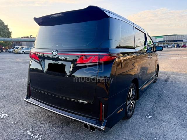 Toyota VELLFIRE 2.5 ZG (A) CONVERT AGH40 - 4