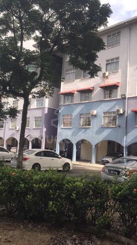 Block B, Bayu Puteri 2 Apartment 1