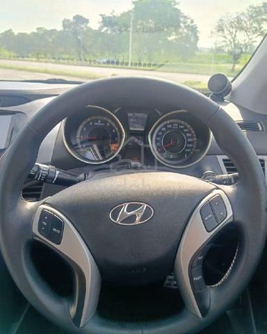 2013 Hyundai ELANTRA 1.6 STANDARD SPEC (A) - 3