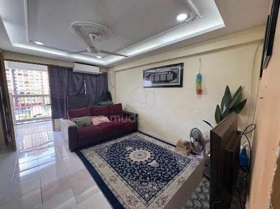 Flat Sri Kota Bandar Tun Razak 1