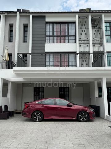 Bilik kecil dan besar untuk disewa di Sunsria City, Kota Warisan 1