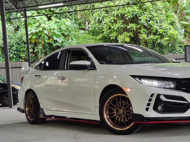 2019 Honda CIVIC 1.5 TC-PREMIUM (A) TYPE-R KIT - 2