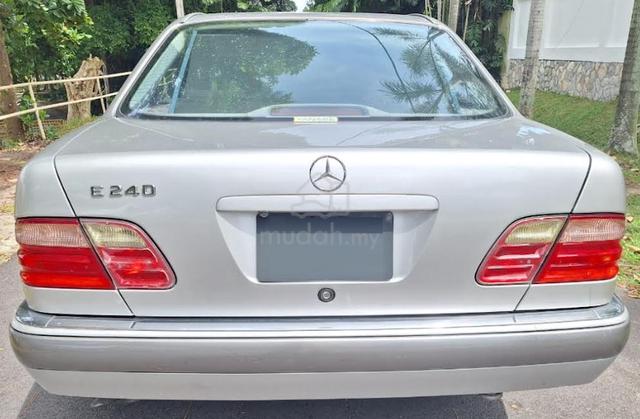 Mercedes Benz E240 (A) Loan Kedai Blacklist TipTop - 5