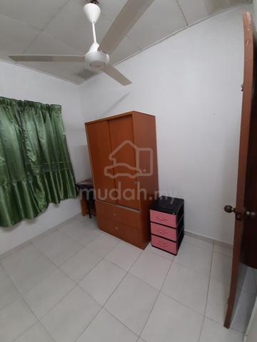 Terrace House-Room for rent @ PJS10,Bdr Sunway 1