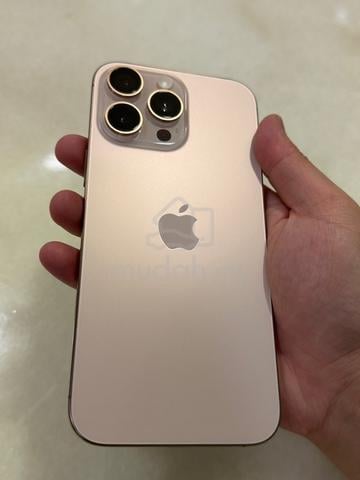 iPhone 16 Pro Max 256gb (Read description) - photo 2 of 6