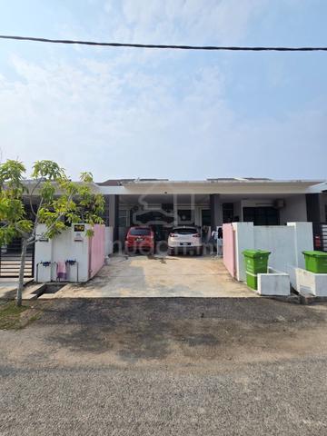 [PORCH LUAS] Taman Pandan Sejahtera, Kuantan Bypass 1