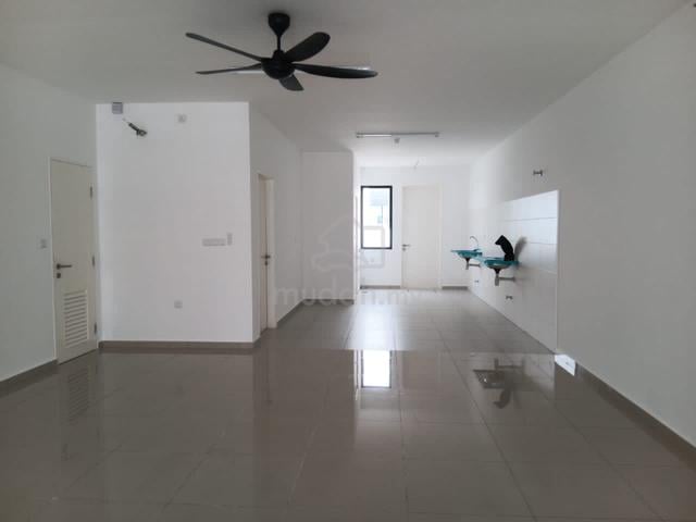 2 sty Resorts Homes Sendayan Rent | Clover | Seremban | Labu | Enstek 1