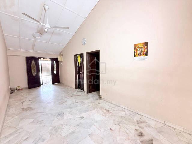 RENOVATED Single Storey Bandar Baru Sungai Buloh 1