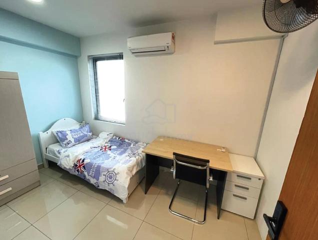 【New Renovated】Trefoil @ Setia Alam Single Aircon Single Room 1
